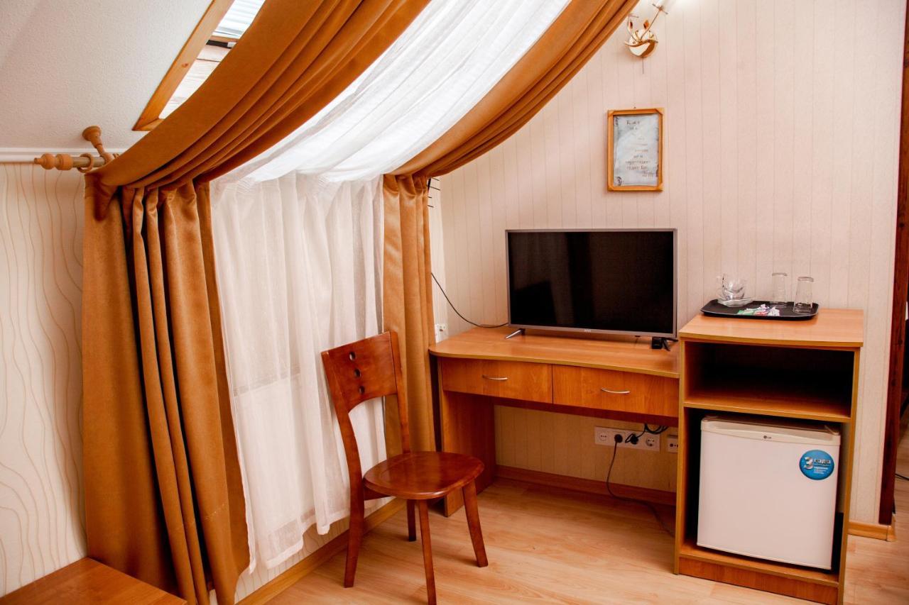 Hotel Piligrim 3 Николайев Екстериор снимка