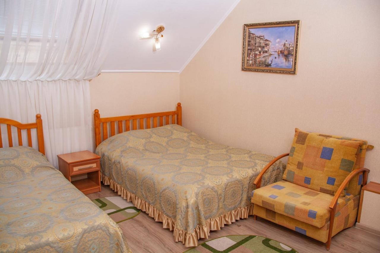 Hotel Piligrim 3 Николайев Екстериор снимка