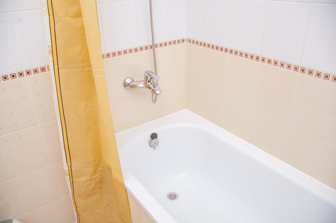 Hotel Piligrim 3 Николайев Екстериор снимка