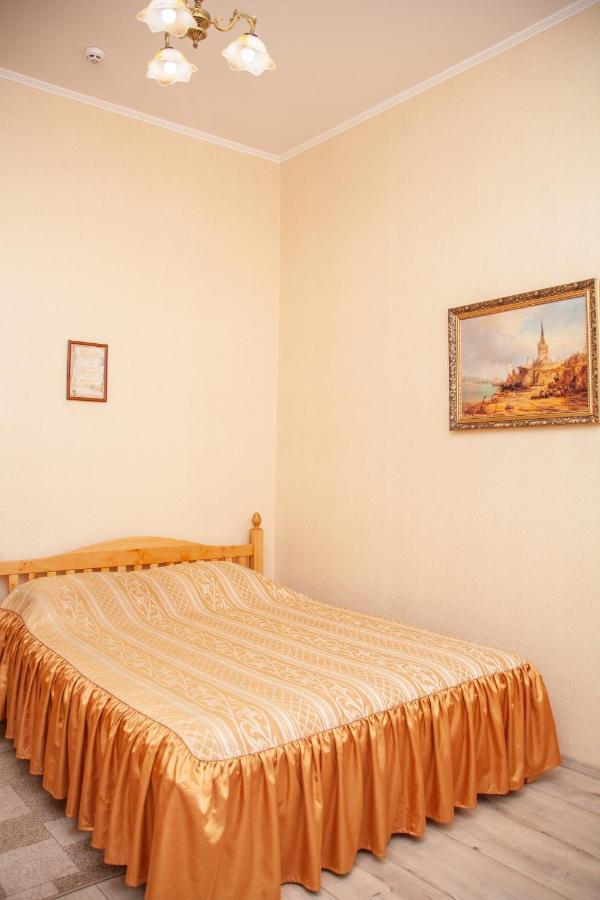 Hotel Piligrim 3 Николайев Екстериор снимка