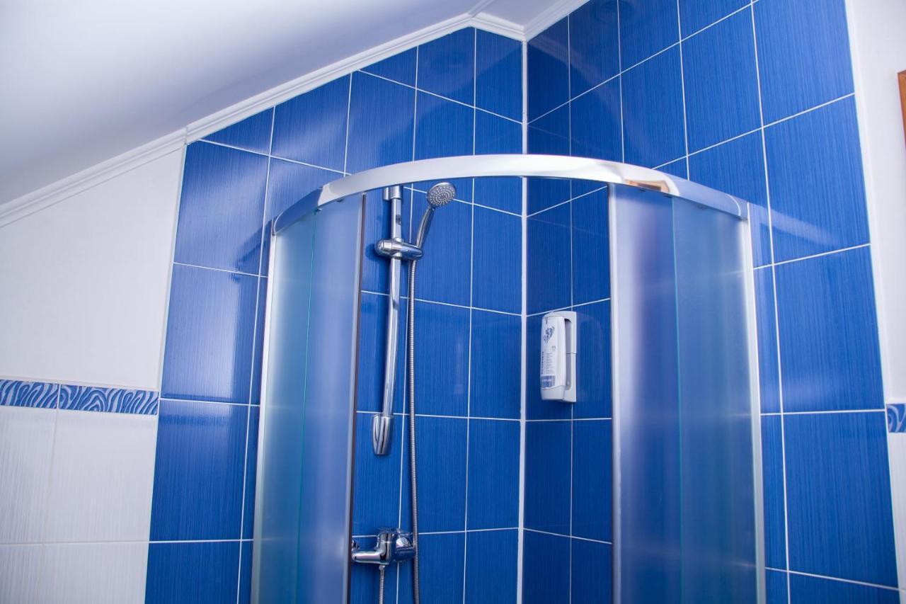 Hotel Piligrim 3 Николайев Екстериор снимка