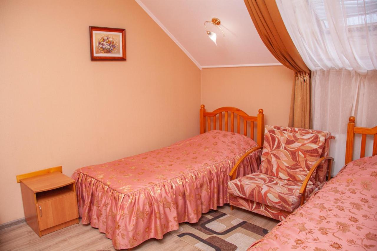 Hotel Piligrim 3 Николайев Екстериор снимка