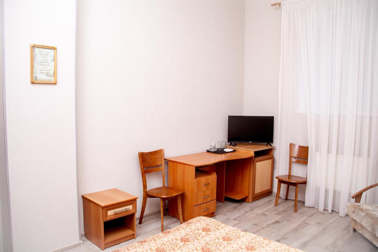 Hotel Piligrim 3 Николайев Екстериор снимка