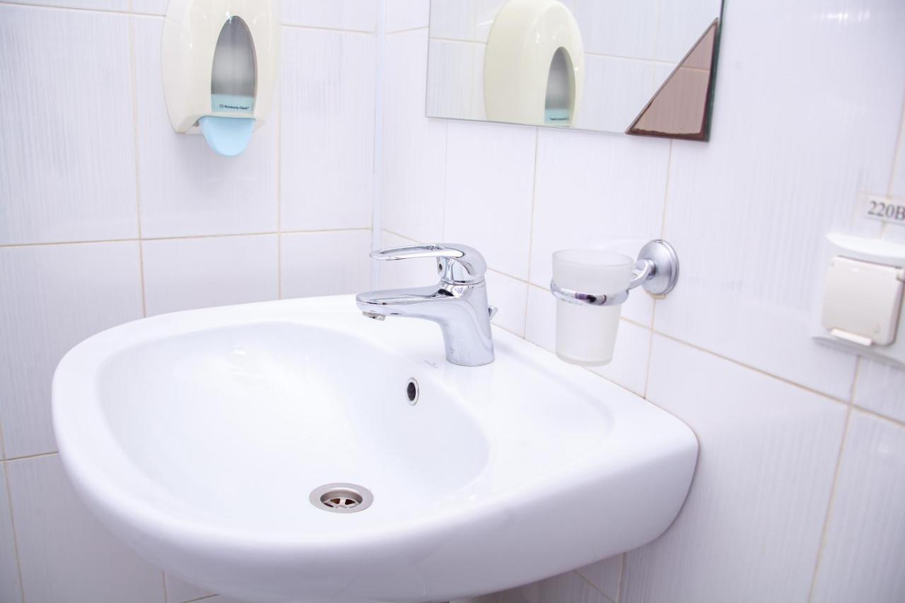 Hotel Piligrim 3 Николайев Екстериор снимка