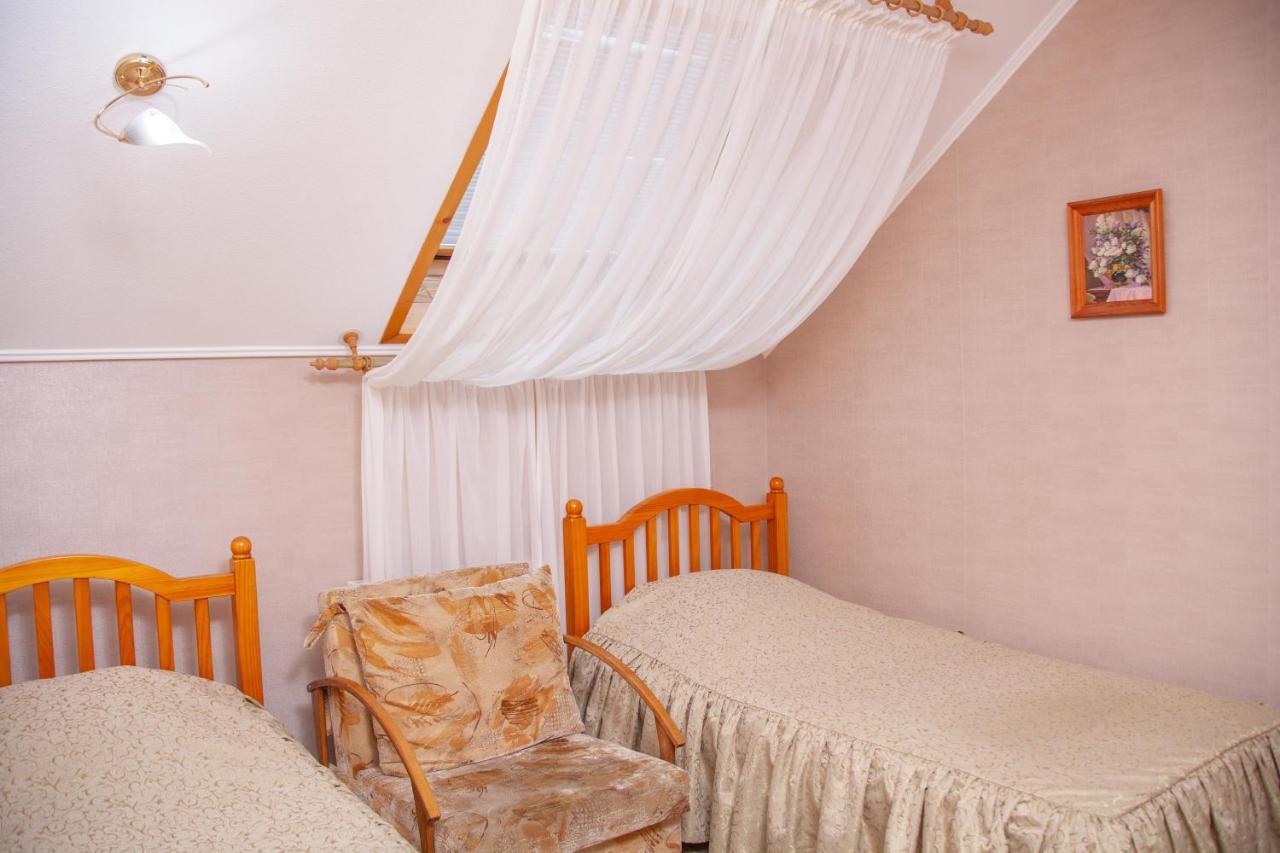 Hotel Piligrim 3 Николайев Екстериор снимка